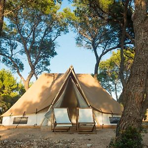 O-Tents By Obonjan Island Resort